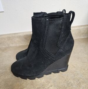 Black Sz 6 Women's Joan Uptown Chelsea Lug Sole Booties